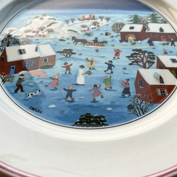 Villeroy & Boch 10.5" Dinner Plate Naif Christmas by French artist Laplau - Picture 3 of 5